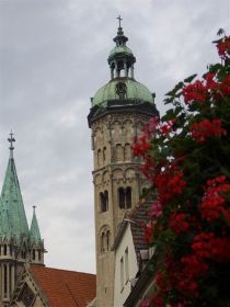 Etwas Rot in Naumburg.JPG